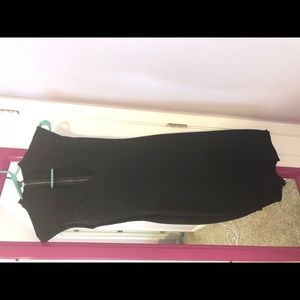 Black bodycon dress